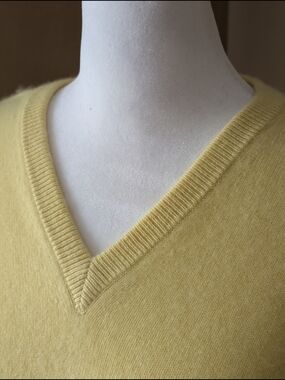 100% Pure Cashmere Mark Shale Scotland Vintage Men’s V-Neck Sweater Soft Pastel